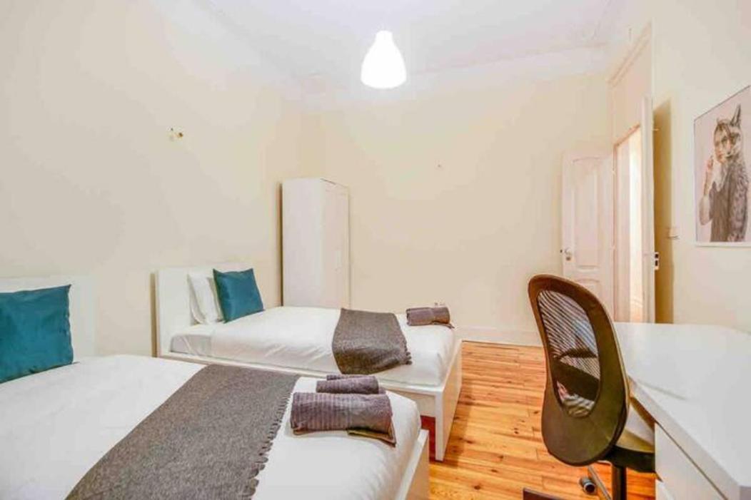Spacious Apartment Alameda Lisbona Esterno foto